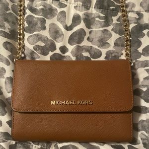 Michael Kors crossbody wallet new CD